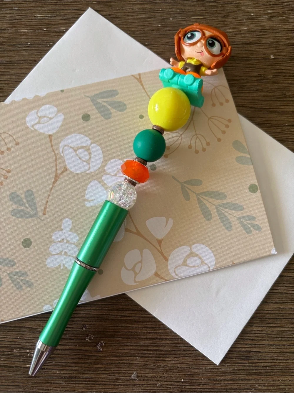 Disney Doorables: Up: Young Carl roller skates handmade beaded pen